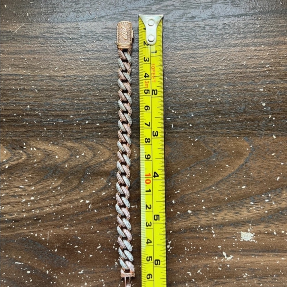 GLD Two tone Iced Cuban Bracelet - Picture 5 of 5